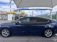 Usado Ford Mondeo Trend 160 CV (117 kW) 2017 Azul Berlina