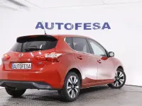 Usado Nissan Pulsar Tekna 110 CV (80 kW) 2015 Rojo Utilitario