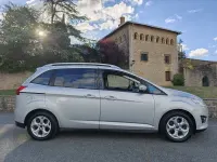 Usado Ford Grand C-Max Trend 125 CV (91 kW) 2013 Gris / plata Monovolumen