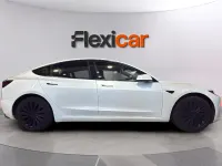 Usado Tesla Model 3 RWD 188 kW (256 CV) 2024 Blanco Berlina