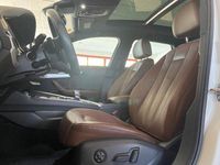 Usado Audi A4 Allroad Ambiente 218 CV (160 kW) 2018 Blanco Familiar