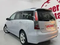 Usado Mitsubishi Grandis Intense 136 CV (100 kW) 2008 Gris / plata Monovolumen