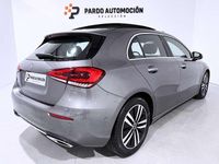 Usado Mercedes A180 Business 116 CV (85 kW) 2020 Gris Utilitario