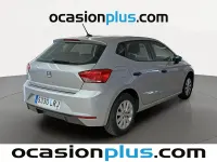 Usado Seat Ibiza Reference 80 CV (58 kW) 2021 Gris plata Utilitario