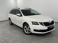 Usado Skoda Octavia Ambition 116 CV (85 kW) 2018 Blanco Familiar
