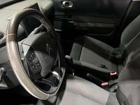 Usado Citroën C4 Cactus 99 CV (72 kW) 2017 Rojo Utilitario