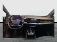 Usado Audi Q4 e-tron Sport 150 kW (204 CV) 2023 Gris SUV
