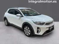Usado Kia Stonic 100 CV (73 kW) 2022 SUV
