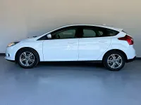 Usado Ford Focus S 125 CV (91 kW) 2013 Blanco Berlina