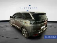 Usado Peugeot 5008 Allure 131 CV (96 kW) 2024 Gris SUV