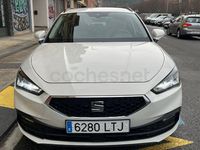 Usado Seat Leon Style 115 CV (84 kW) 2021 Blanco Familiar