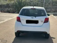 Usado Toyota Yaris 100 CV (73 kW) 2016 Blanco