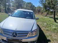 Usado Mercedes C200 Elegance 122 CV (89 kW) 2008 Gris / plata Berlina