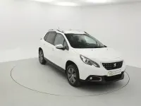 Usado Peugeot 2008 Style 82 CV (60 kW) 2018 Blanco SUV