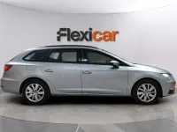 Usado Seat Leon ST Style 116 CV (85 kW) 2020 Gris Familiar