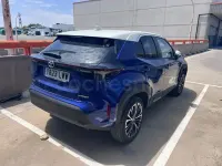 Usado Toyota Yaris Cross Style 116 CV (85 kW) 2022 Azul SUV