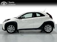 Usado Toyota Aygo X Play 72 CV (52 kW) 2022 Blanco SUV