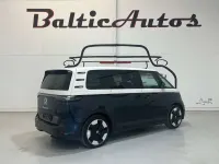 Usado VW ID. Buzz Pro 150 kW (204 CV) 2023 Azul Monovolumen