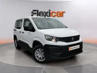 Usado Peugeot Rifter Active 101 CV (74 kW) 2021 Blanco Monovolumen