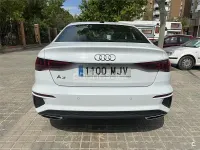 Käytetty Audi A3 S-Line 150 HP (110 kW) 2023 Valkoinen Sedan