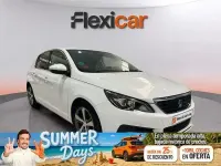 Usado Peugeot 308 Access 100 CV (73 kW) 2019 Blanco Berlina