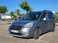 Usado Peugeot Partner Tepee Active 100 CV (73 kW) 2016 Gris / plata Monovolumen