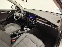 Usado Kia Niro 129 CV (94 kW) 2025 Gris / plata SUV