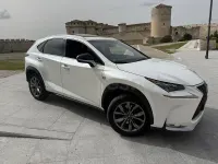 Usado Lexus NX300h Sport Line 197 CV (144 kW) 2015 Blanco SUV