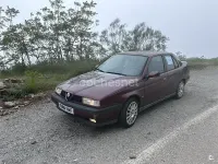 Usado Alfa Romeo 155 143 CV (105 kW) 1996 Granate Berlina