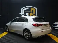 Usado Mercedes A180 116 CV (85 kW) 2018 Blanco Berlina