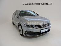 Usado VW Passat GTE 218 CV (160 kW) 2021 Gris / plata Berlina