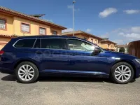 Usado VW Passat Edition 150 CV (110 kW) 2019 Azul Familiar