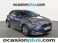 Usado Toyota Yaris Hybrid Active 116 CV (85 kW) 2024 Gris Utilitario