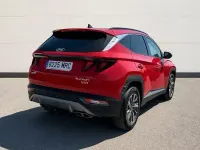 Usado Hyundai Tucson 136 CV (100 kW) 2024 Rojo SUV