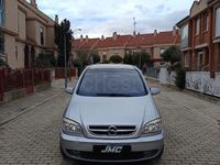 Usado Opel Zafira Club 100 CV (73 kW) 2005 Gris / plata Monovolumen