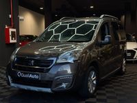 Usado Peugeot Partner Tepee Style 100 CV (73 kW) 2017 Gris / plata Monovolumen