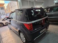 Usado Peugeot 1007 110 CV (80 kW) 2006 Negro Monovolumen