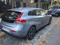 Usado Volvo V40 Inscription 122 CV (89 kW) 2017 Gris / plata Berlina