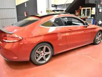 Usado Mercedes C250 204 CV (150 kW) 2017 Burdeos Coupe