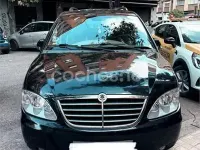 Usado SsangYong Rodius 165 CV (121 kW) 2010 Negro Monovolumen