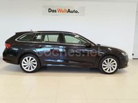 Usado Skoda Octavia 204 CV (150 kW) 2022 Negro Familiar