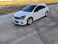 Usado Opel Astra GTC Sport 140 CV (102 kW) 2009 Blanco Berlina