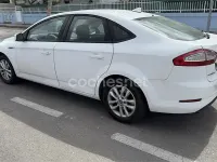 Usado Ford Mondeo Trend 115 CV (84 kW) 2014 Blanco Berlina