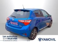 Usado Toyota Yaris Hybrid Advance 100 CV (73 kW) 2018 Azul Berlina