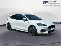 Usado Ford Focus ST-Line 125 CV (91 kW) 2022 Blanco Berlina