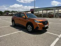 Usado Peugeot 2008 Active 110 CV (80 kW) 2021 Naranja SUV