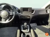 Occasion Kia Ceed 136 PK (100 kW) 2023 Zwart Hatchback