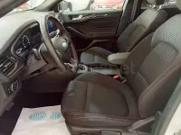 Usado Ford Focus ST-Line 115 CV (84 kW) 2024 Blanco Berlina