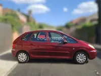 Usado Citroën Xsara Picasso Exclusive 110 CV (80 kW) 2009 Granate Monovolumen