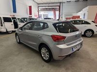 Usado Seat Ibiza Style 110 CV (80 kW) 2021 Plateado Utilitario